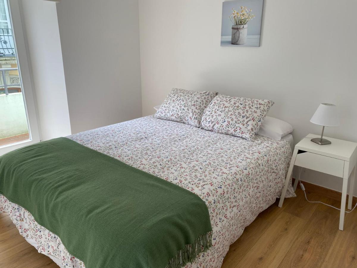 Piso en el centro para 4 personas - Plaza Amboage - WIFI Ferrol Bagian luar foto