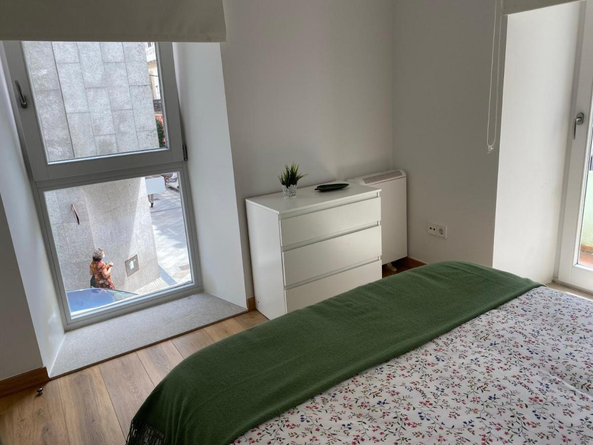 Piso en el centro para 4 personas - Plaza Amboage - WIFI Ferrol Bagian luar foto